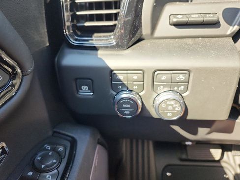 New 2026 GMC Sierra 1500 AT4X image 22