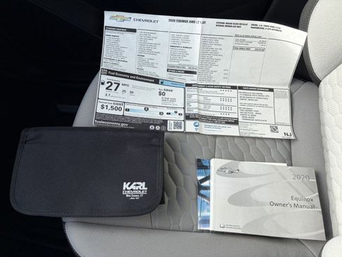 Used 2020 Chevrolet Equinox LT image 25