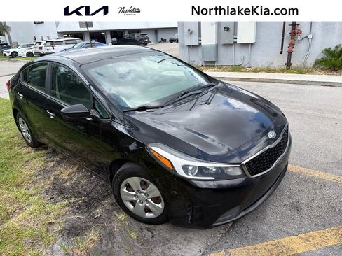 Used 2018 Kia Forte LX FWD image 1