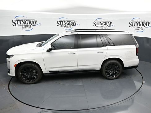 Used 2023 Cadillac Escalade Sport Platinum w/ LPO, ONYX Package AWD/4WD image 21