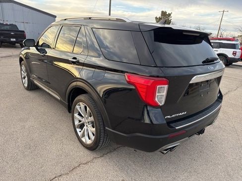 Used 2021 Ford Explorer Platinum w/ Equipment Group 601A image 6
