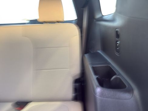 Certified 2023 Chevrolet Traverse LS w/ LPO, Floor Liner Package AWD/4WD image 35