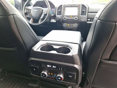 Used 2020 Ford Expedition Limited w/ Texas Edition Package image 28