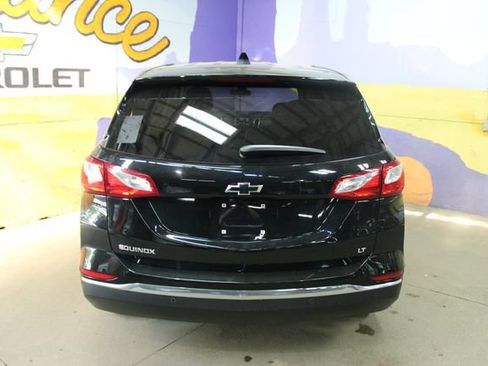 Used 2019 Chevrolet Equinox LT w/ Driver Convenience Package FWD image 3