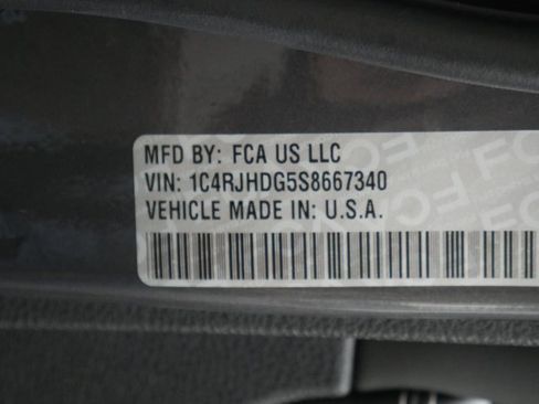 New 2025 Jeep Grand Cherokee Overland w/ Adv Protech Group III image 32