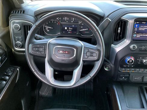 Certified 2022 GMC Sierra 1500 SLT image 6