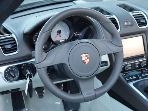Used 2014 Porsche Boxster S RWD image 24