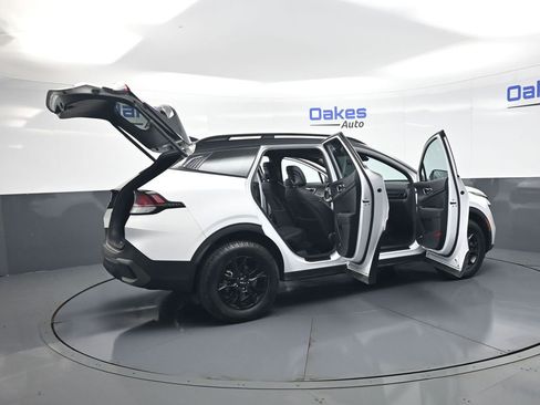 Certified 2024 Kia Sportage X-Pro image 58