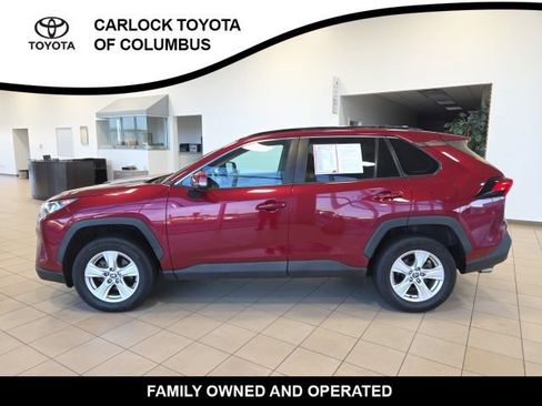Used 2021 Toyota RAV4 XLE w/ XLE Grade Weather Package AWD/4WD image 1