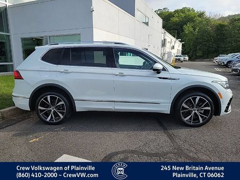 Used 2023 Volkswagen Tiguan SEL R-Line AWD/4WD image 33
