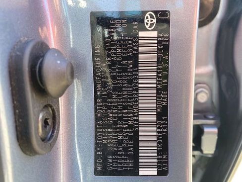 Used 2024 Toyota Corolla LE FWD image 22