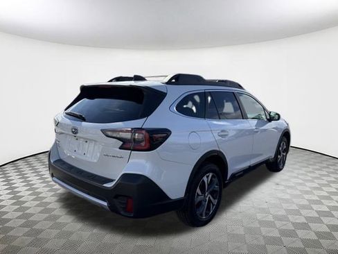 Certified 2022 Subaru Outback Limited w/ Popular Package #2 image 8