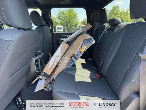 New 2026 RAM 3500 Big Horn AWD/4WD image 18