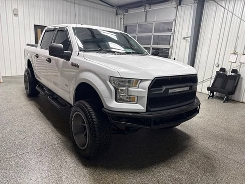 Used 2016 Ford F150 XLT AWD/4WD image 26