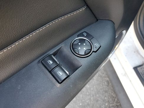 Used 2021 Ford Mustang Premium image 16