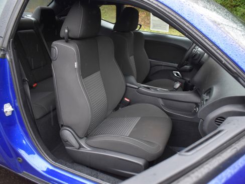 Used 2021 Dodge Challenger R/T w/ Blacktop Package image 23