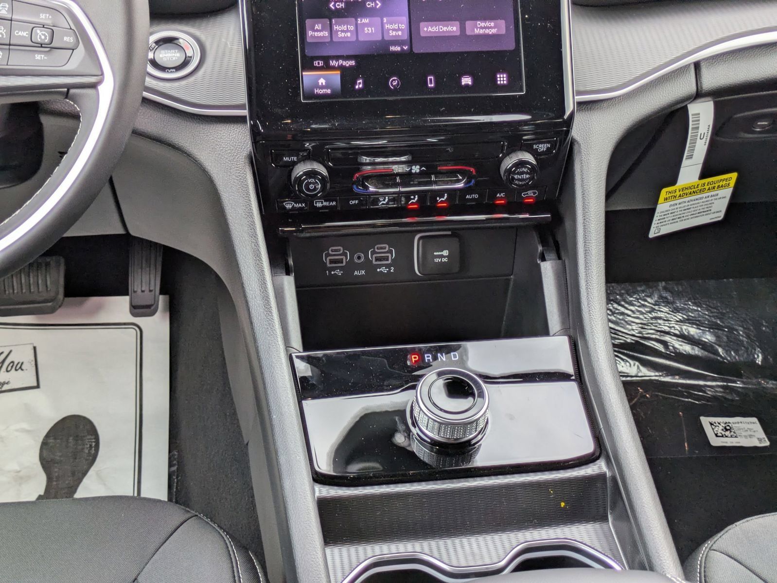 New 2025 Jeep Grand Cherokee Laredo X w/ MOPAR Finishing Package RWD image 17