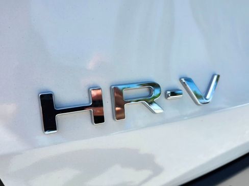 New 2026 Honda HR-V LX image 11
