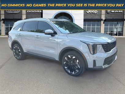 Used 2025 Kia Sorento EX