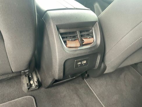 Used 2021 Chevrolet Blazer LT FWD image 23