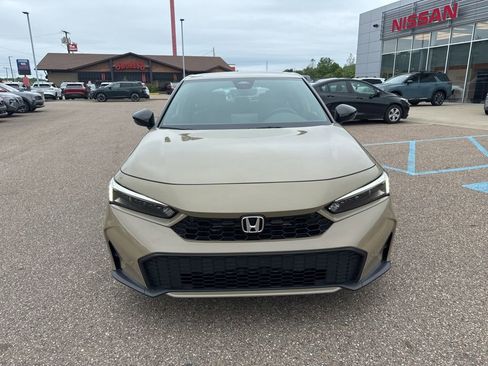 Used 2025 Honda Civic Sport Touring image 2