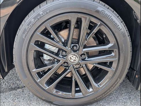 Used 2025 Toyota Camry SE AWD/4WD image 20