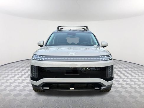 New 2026 Hyundai Ioniq 9 Calligraphy image 2