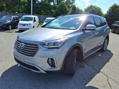 Used 2018 Hyundai Santa Fe Limited FWD image 22