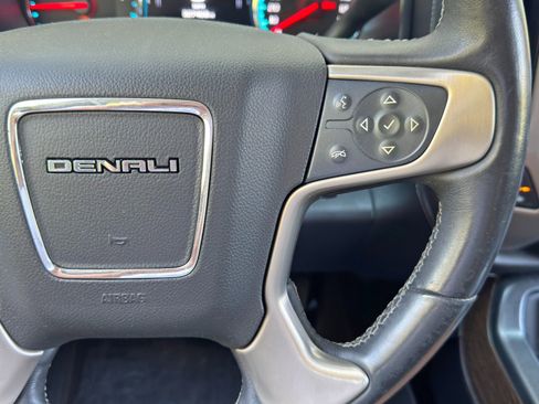 Used 2018 GMC Sierra 3500 Denali image 21
