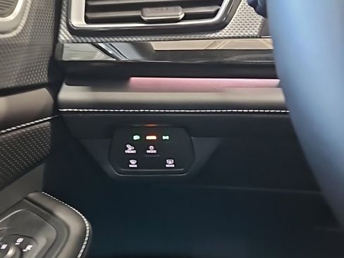 New 2026 Volkswagen Atlas Cross Sport SEL image 37