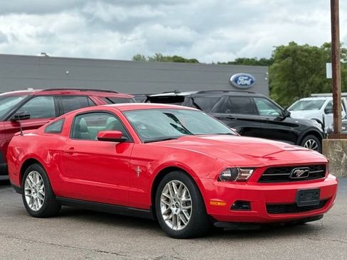 Used 2012 Ford Mustang Premium RWD image 28