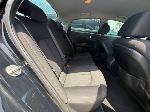 Used 2017 Kia Optima LX FWD image 13