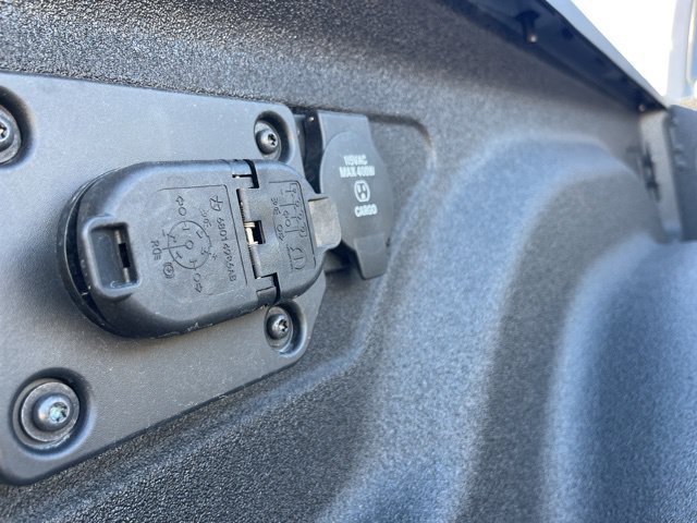 New 2026 RAM 2500 Laramie AWD/4WD image 13