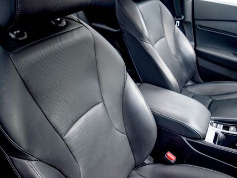 Used 2023 Honda Accord Sport image 10