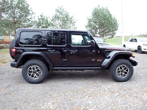 New 2026 Jeep Wrangler Unlimited Rubicon w/ Safety Group image 8