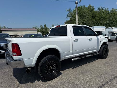 Used 2017 RAM 2500 SLT AWD/4WD image 11