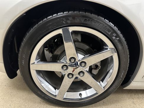 Used 2008 Chevrolet Corvette Convertible w/ Preferred Equipment Group image 26