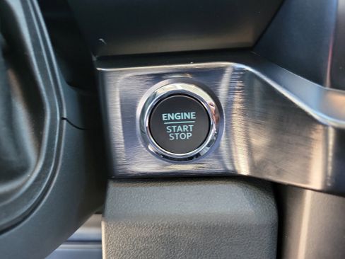 New 2026 Ford F250 Lariat w/ Black Appearance Package image 24