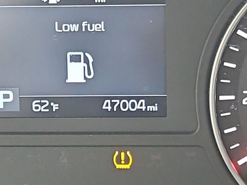 Used 2019 Kia Optima LX w/ LX Premium Package FWD image 9