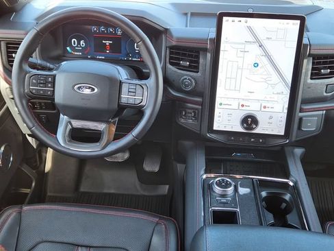 Used 2024 Ford Expedition Limited RWD image 29