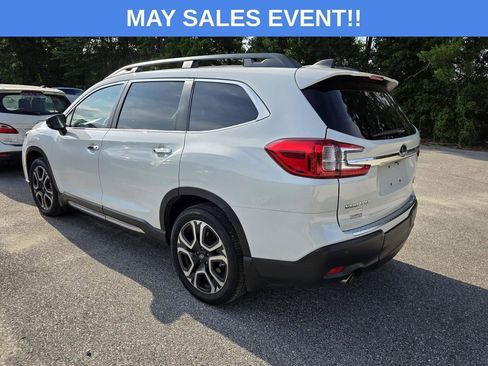 Used 2025 Subaru Ascent Touring w/ Popular Package #1 AWD/4WD image 3