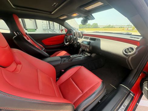 Used 2010 Chevrolet Camaro SS w/ RS Package RWD image 19