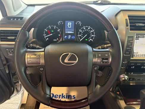 Used 2014 Lexus GX 460 w/ Premium Package AWD/4WD image 11
