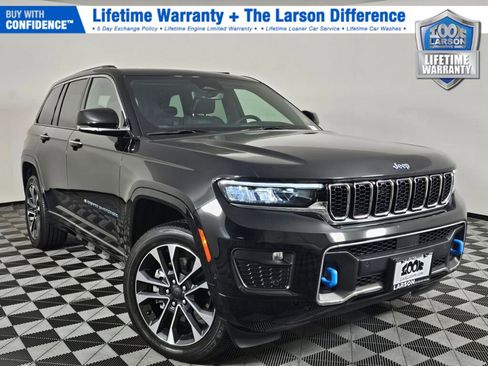 Used 2022 Jeep Grand Cherokee Overland AWD/4WD image 1