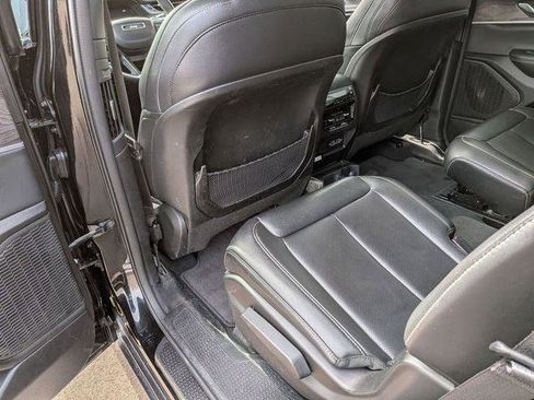 Certified 2024 Jeep Grand Cherokee L Limited w/ Luxury Tech Group II image 27