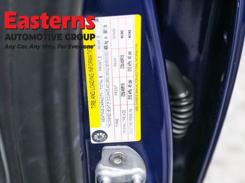 Used 2020 Tesla Model 3 Standard Range Plus image 32