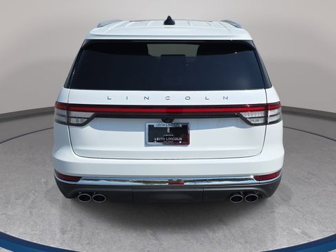 New 2026 Lincoln Aviator Reserve AWD/4WD image 6