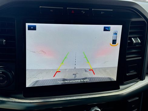 Used 2023 Ford F150 Lariat w/ Trailer Tow Package image 10