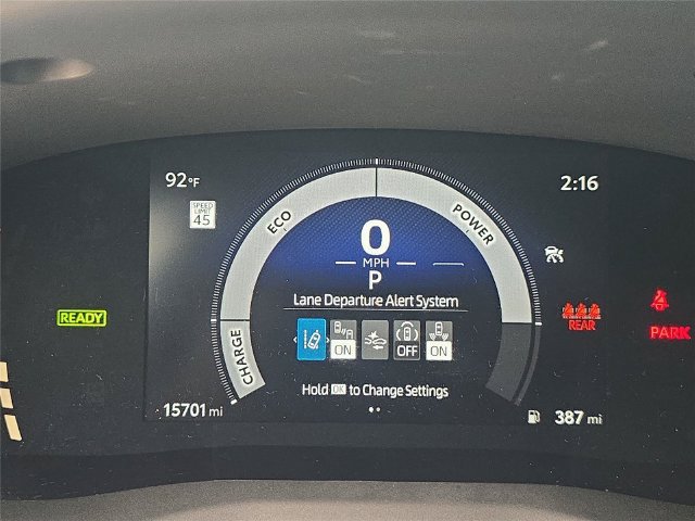 Used 2025 Toyota Camry SE w/ Convenience Package FWD image 24