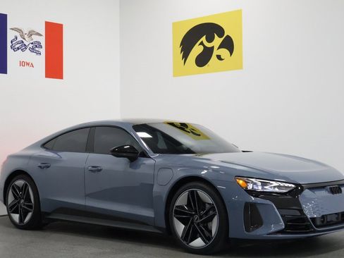 Used 2024 Audi RS e-tron GT w/ Carbon Performance Package image 1